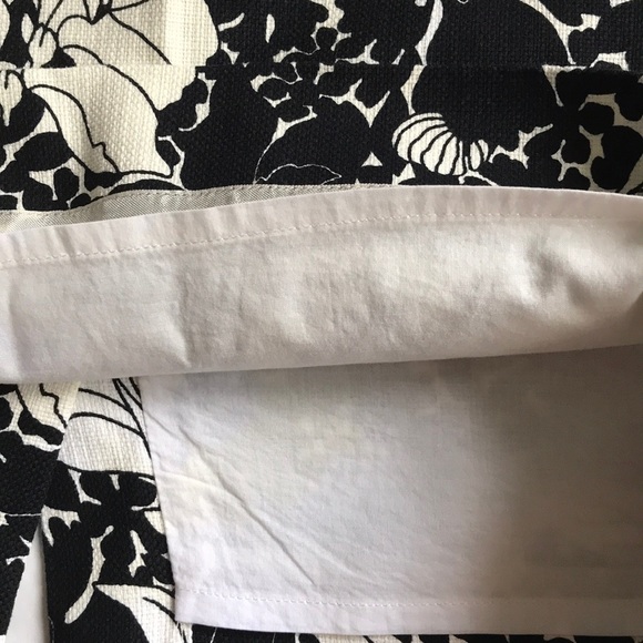 JCrew The Pencil skirt Size 6P - Picture 7 of 8